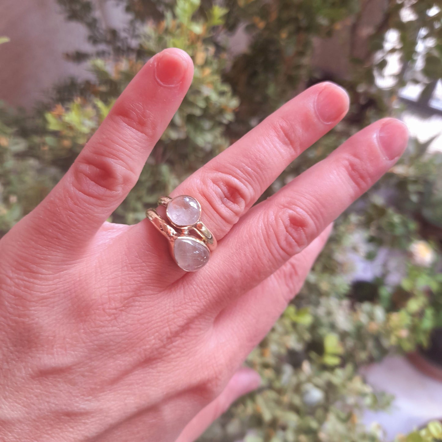 Mini Cabochons Moonstone Ring