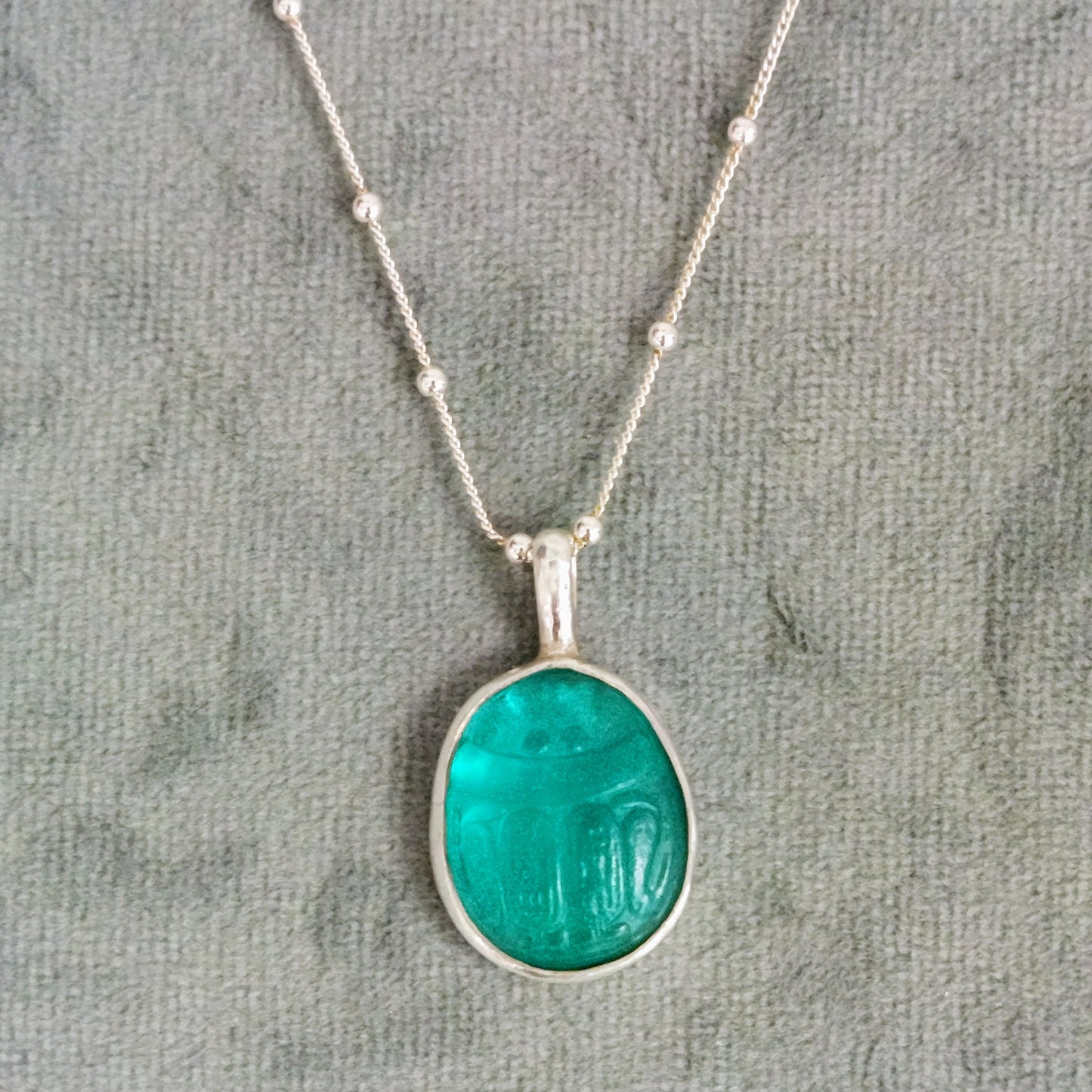 Verde-marino Scarab Intaglio Necklace