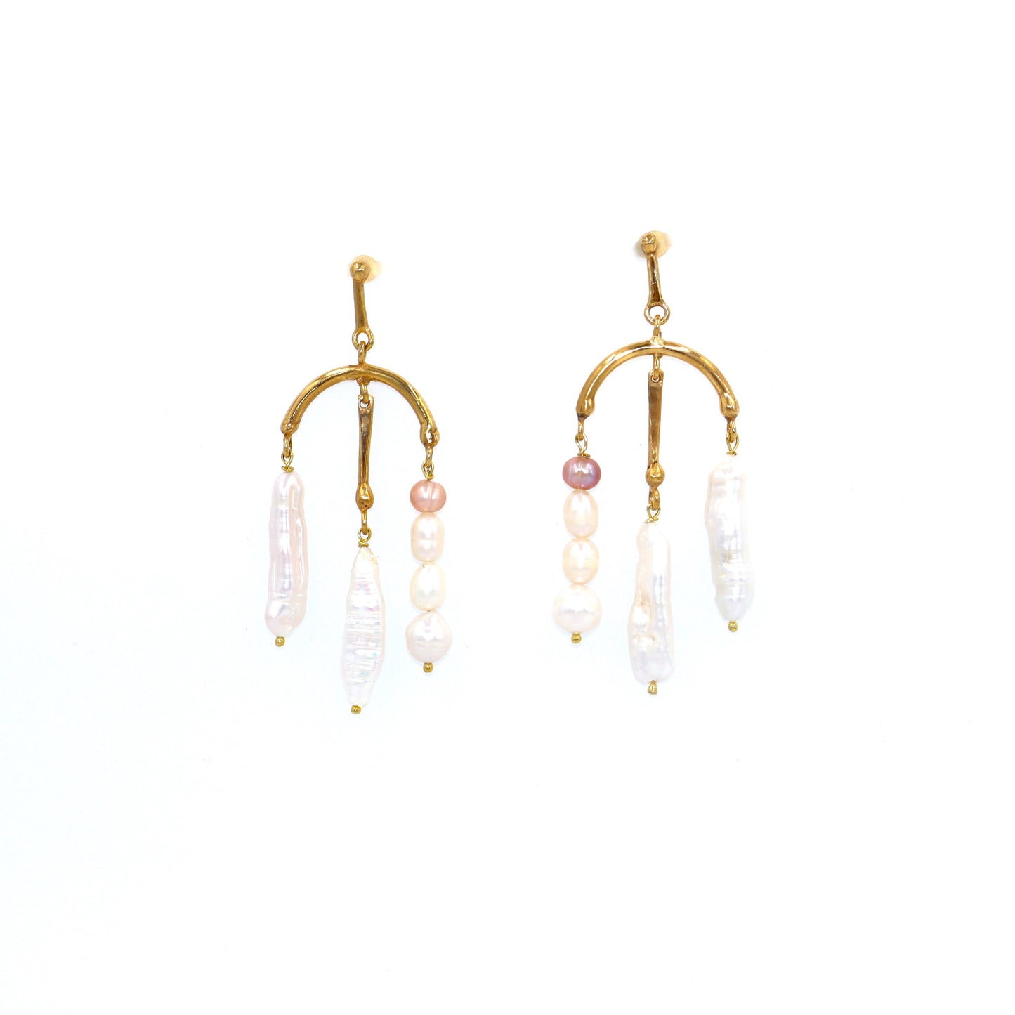 Bell Pearly Earrings