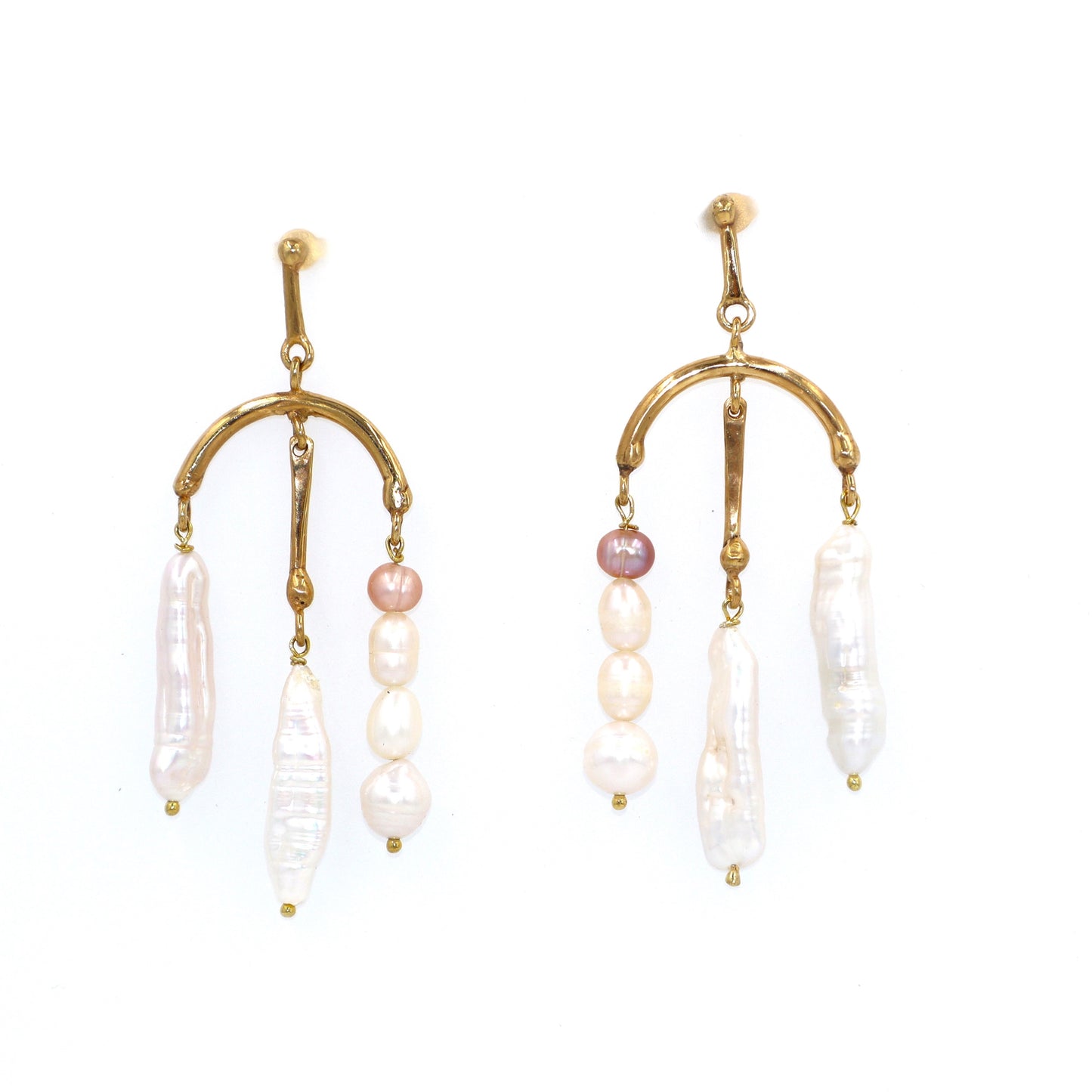 Bell Pearly Earrings